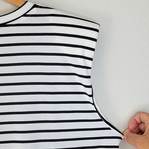 CUPSHE Black White Horizontal Striped Sleeveless Tank Top size L Shoulder Pads - Picture 8 of 14